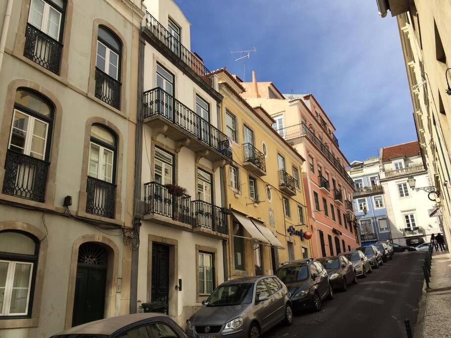 Sm2 Romantic Home By The Gardens Pr Real & Bairro Alto リスボン エクステリア 写真