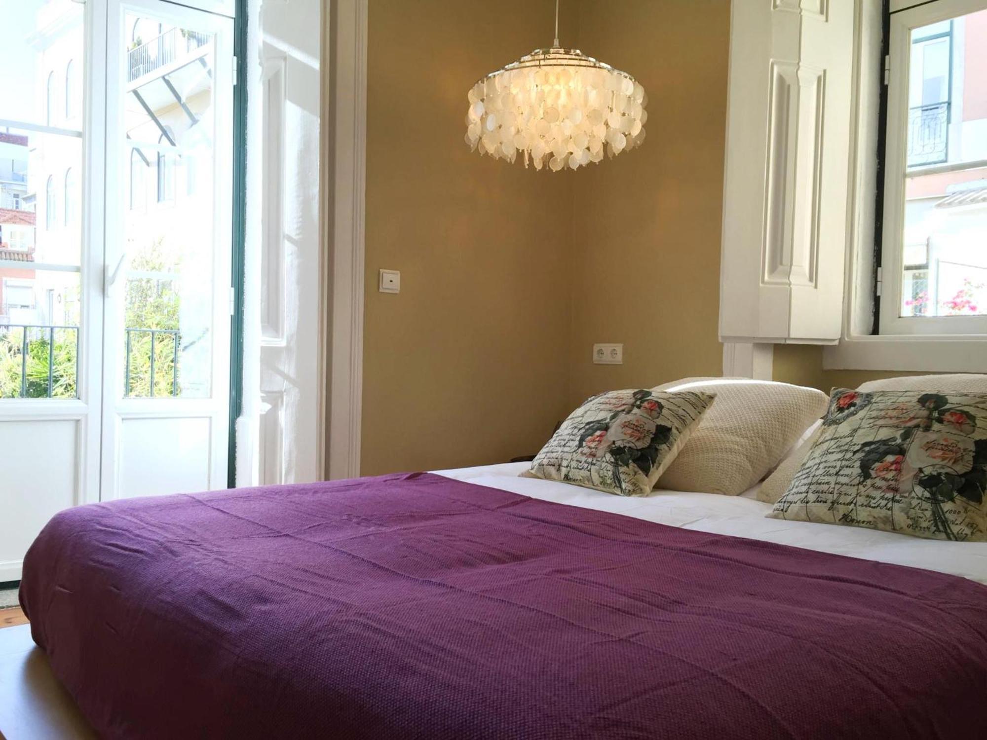 Sm2 Romantic Home By The Gardens Pr Real & Bairro Alto リスボン エクステリア 写真
