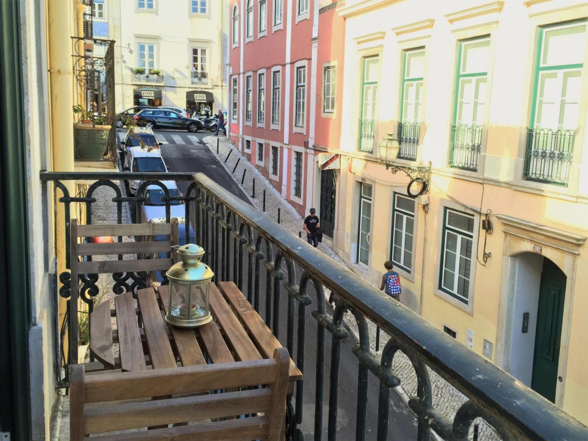 Sm2 Romantic Home By The Gardens Pr Real & Bairro Alto リスボン エクステリア 写真