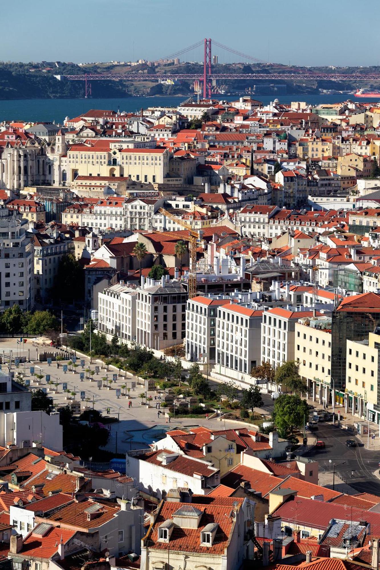 Sm2 Romantic Home By The Gardens Pr Real & Bairro Alto リスボン エクステリア 写真